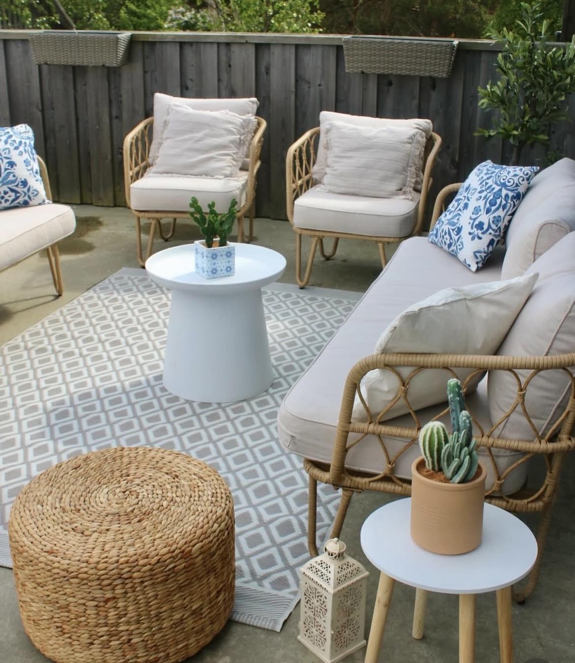 rotang mööbliga lounge ala.jpeg (350 KB)